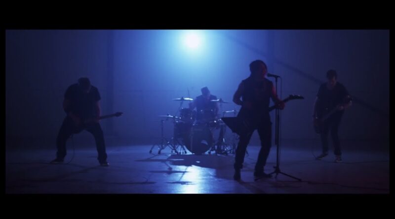 Silver End - A Thousand Miles