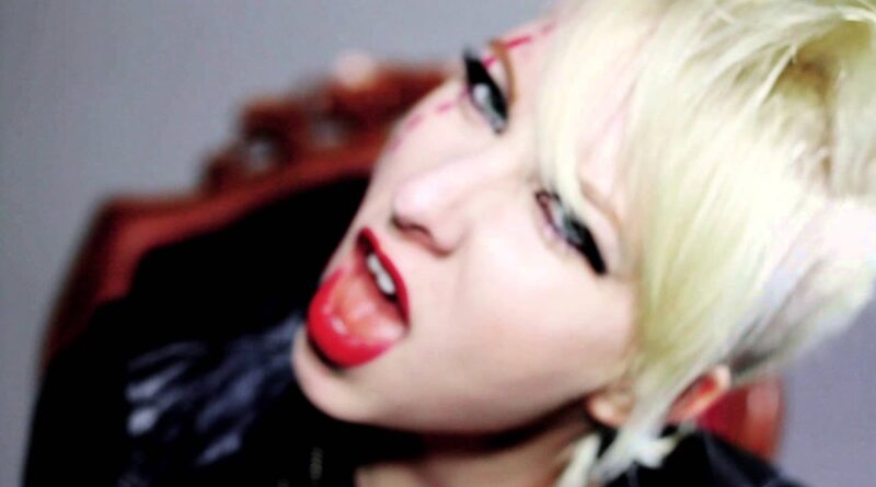 Picture Me Broken - Mannequins